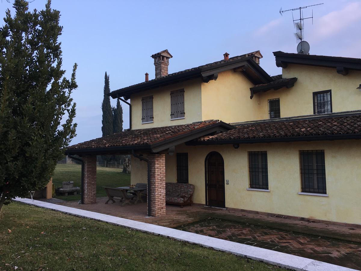 Casa Vacanze Soleluna Montichiari Exterior photo